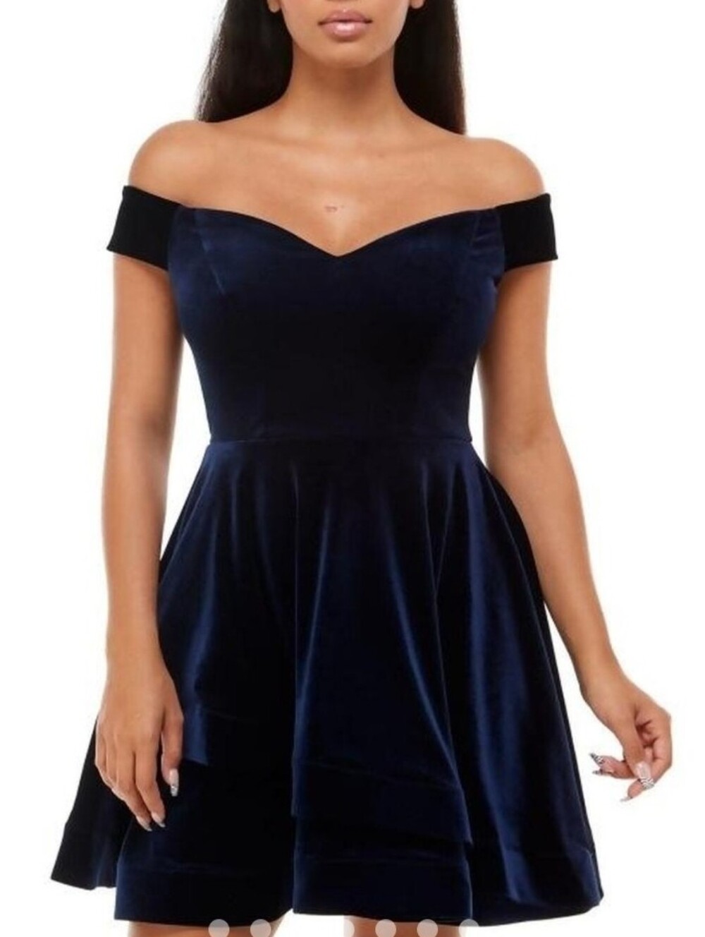 B DARLIN Off-Shoulder Velvet Scoop-Neck Dress